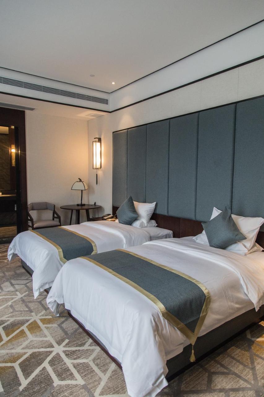 Shantou Hairun Hotel Exterior photo